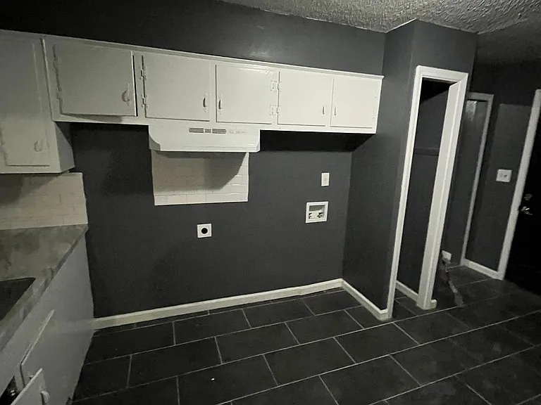 1505 Preston St #2 — Photo 3
