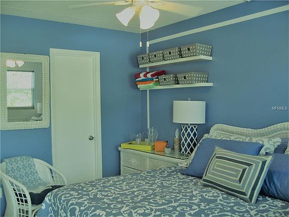 4th image of 908 Villas Dr Unit 71