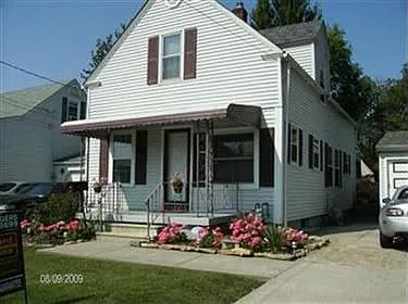 1938 Oberlin Ave photo 1