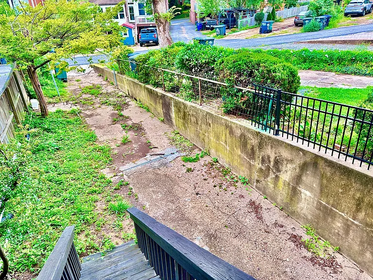 4422 Greenwich Pkwy NW — Photo 58