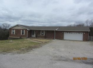 13061 Lynnwood Ln, De Soto, MO 63020