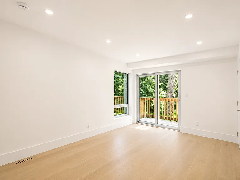 1 Highland Dr — Photo 31