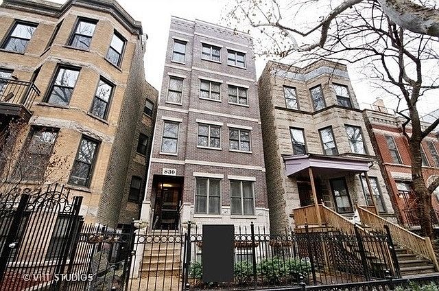 1st image of 865 W Roscoe St #878401