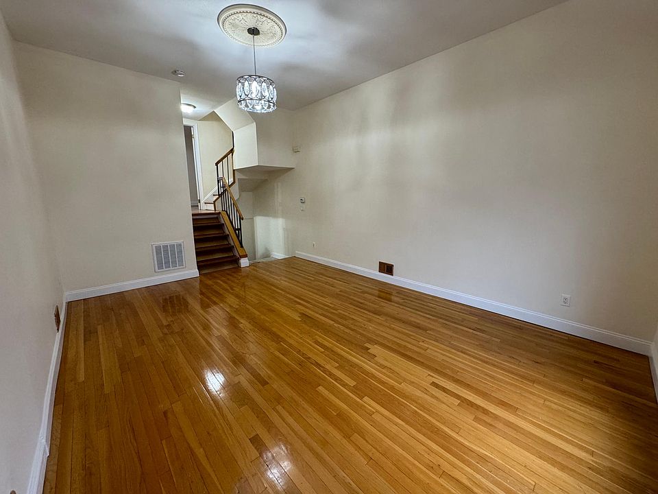 35 Cranford Ct, Staten Island, NY 10306 Zillow