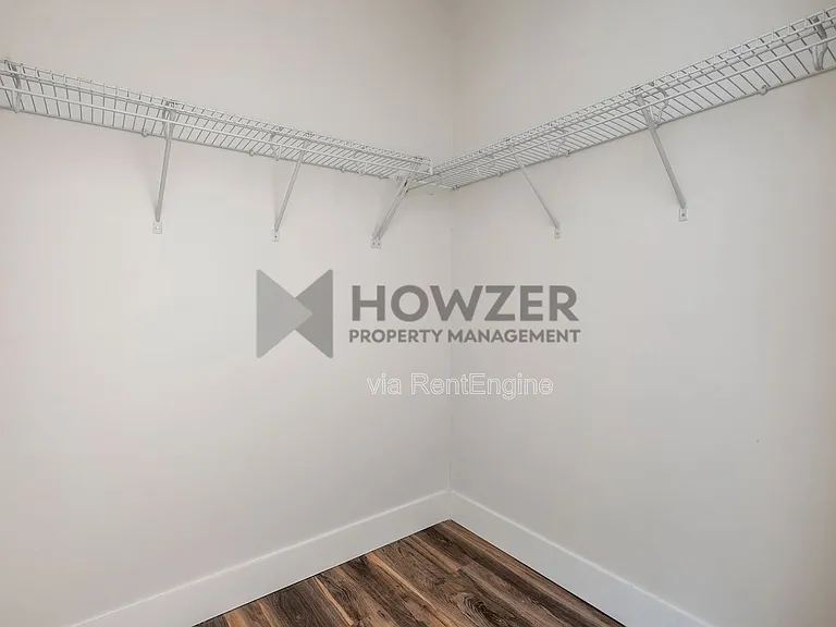 850 Falmouth Rd — Photo 22