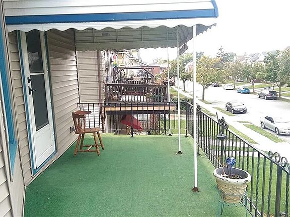 2nd image of 55 Virgil Ave Unit 2