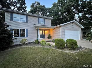 9 Karen Ann Cir, Sullivan, MO 63080
