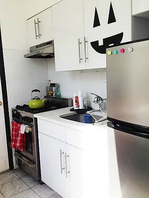 Rented by Level Group | media 32