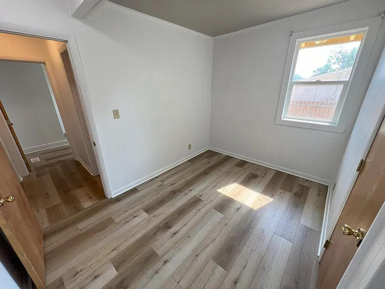 114 W Jefferson Ave — Photo 14