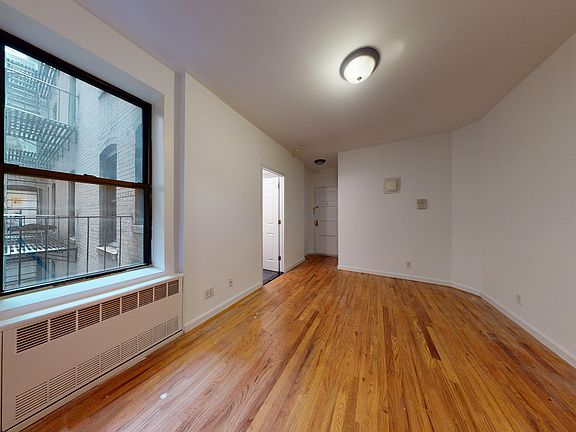 3rd image of 415 E 73rd St APT 3B
