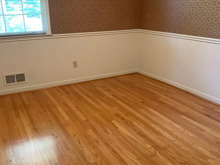 3500 Sloan Ct — Photo 12