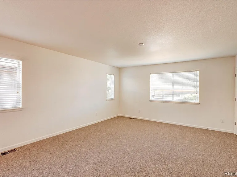 12645 Fisher St — Photo 14