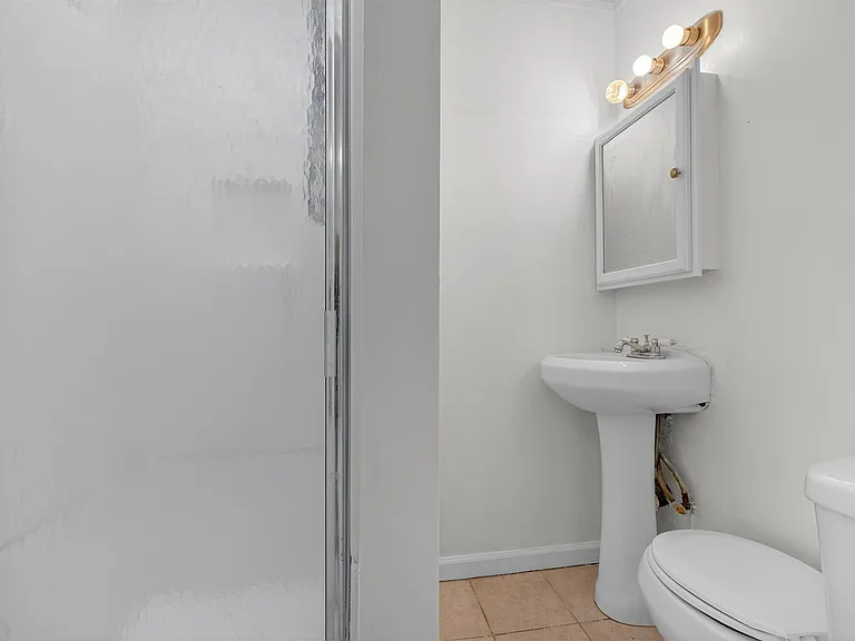49 S Hamilton St #2 — Photo 24