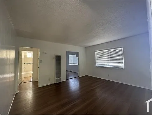 11106 S Normandie Ave #1 — Photo 3