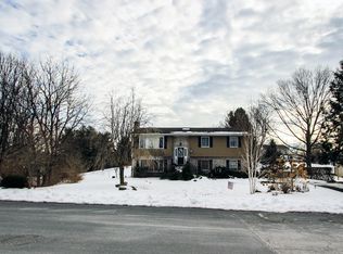19 Ashley Dr, Dillsburg, PA 17019