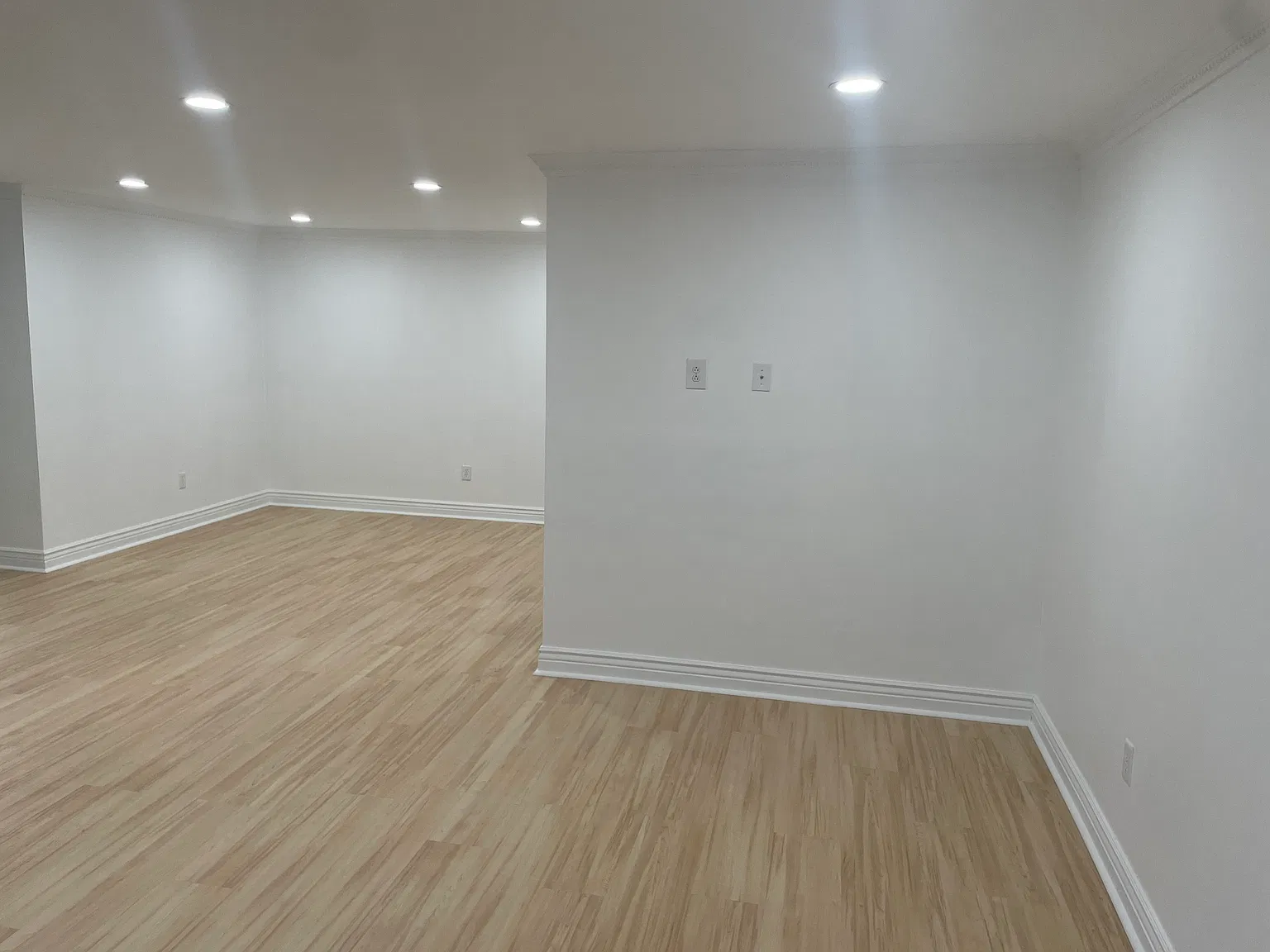2 bed, 1271 sqft, $2,800 — Photo 2