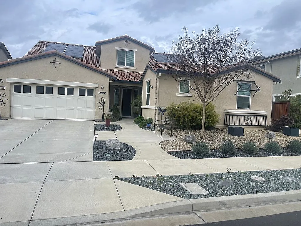 509 Bougainvilla Ct photo 1