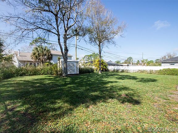 5th image of 2616 Victory Palm Dr