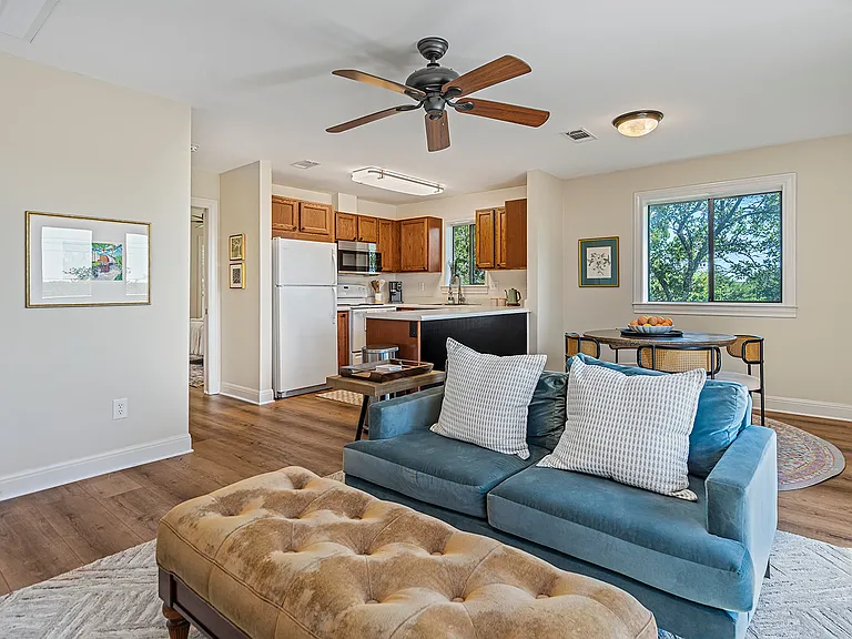 6910 Chinook Dr — Photo 6