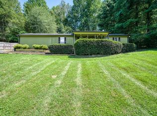 1542 Eastlake Dr, Cookeville, TN 38506