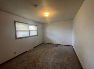 612 E Ridgely Ave #3, Springfield, IL 62702