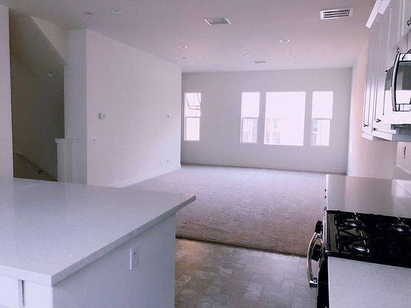Living room spacious