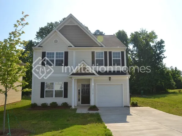 3510 Starmount Ave, Charlotte, NC 28269