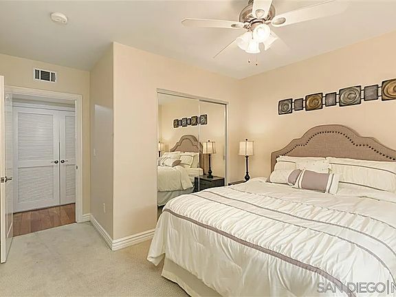 5th image of 1000 E Ocean Blvd Unit 306