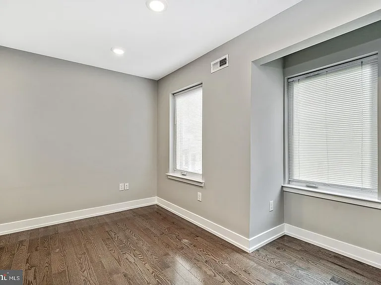 1505 Parrish St #B — Photo 5