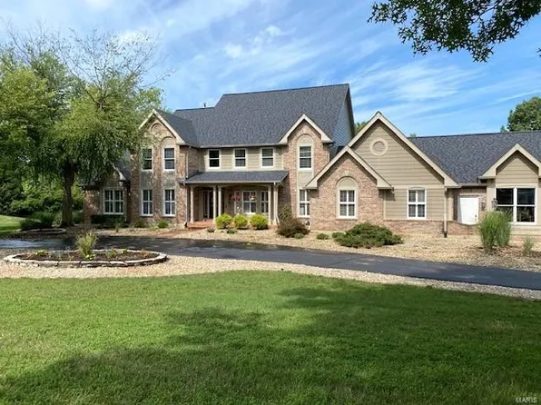 2031 Kehrsboro Dr, Chesterfield, MO 63005