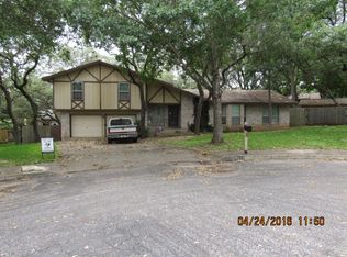 8500 Chivalry St, San Antonio, TX 78254