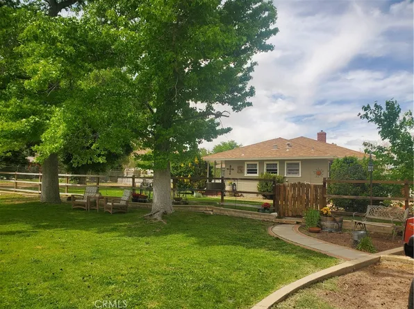 481 W Bush St, Lone Pine, CA 93545