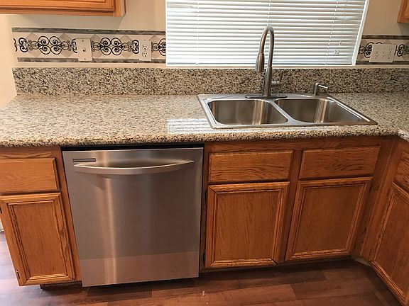 5th image of 10083 Lemon Valley Ave