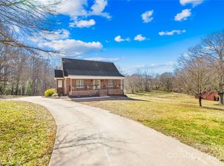 1047 College Ave, Shelby, NC 28152