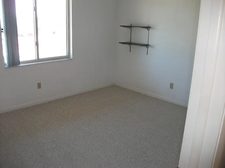 4616 Skyline Blvd — Photo 8