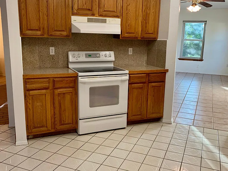 2950 Camino Piedra Lumbre — Photo 7