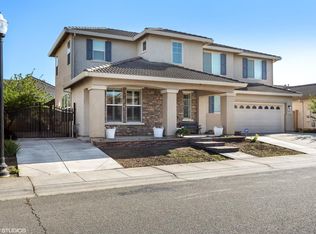 221 Allaire Cir, Sacramento, CA 95835