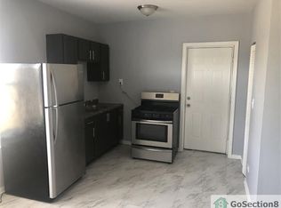 6806 S Perry Ave APT 1B, Chicago, IL 60621