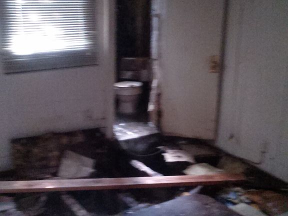 4th image of 246 W Coulter St