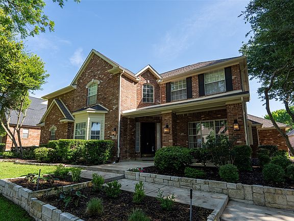 3rd image of 410 Del Rio Ct