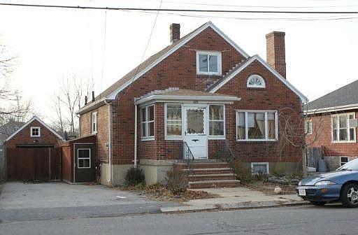 1st image of 328 Jefferson Ave