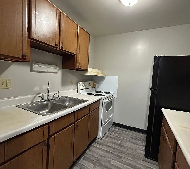 310 Division St