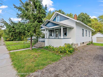 1016 Lenore Ave, Lansing, MI, 48910