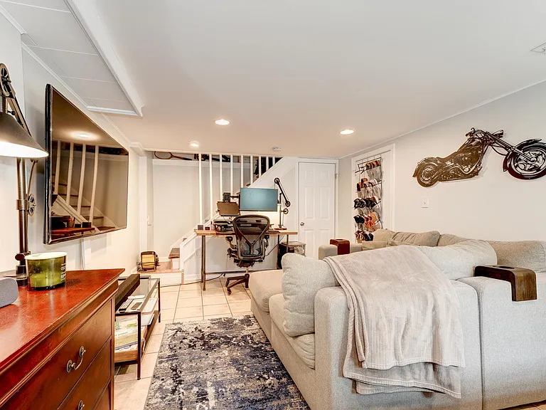 Staircase can be used for extra storage!!