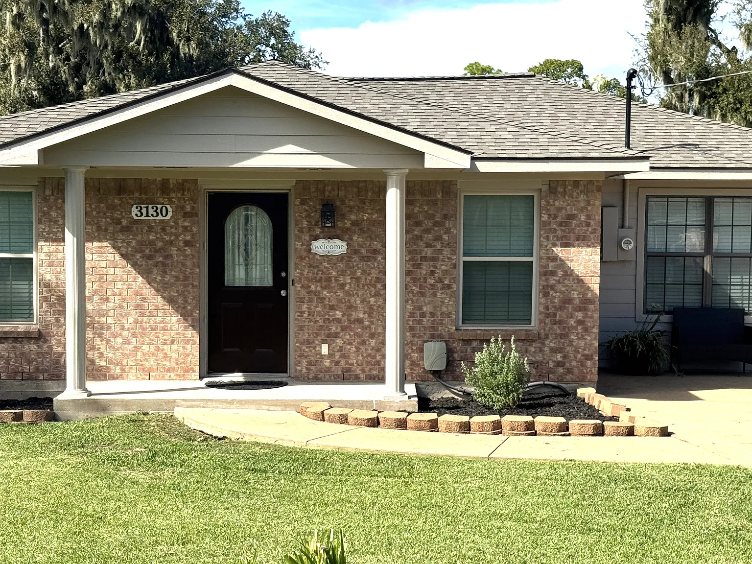 3 bed, 1597 sqft, $1,750 — Photo 1