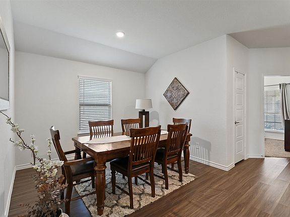 2nd image of 4107 Alcott Ln