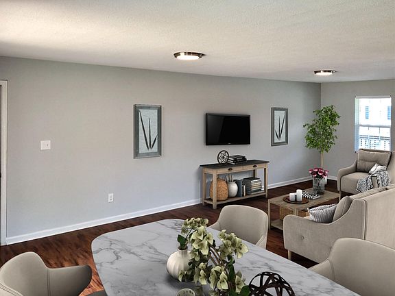 5th image of 320 E Lorengo Ave