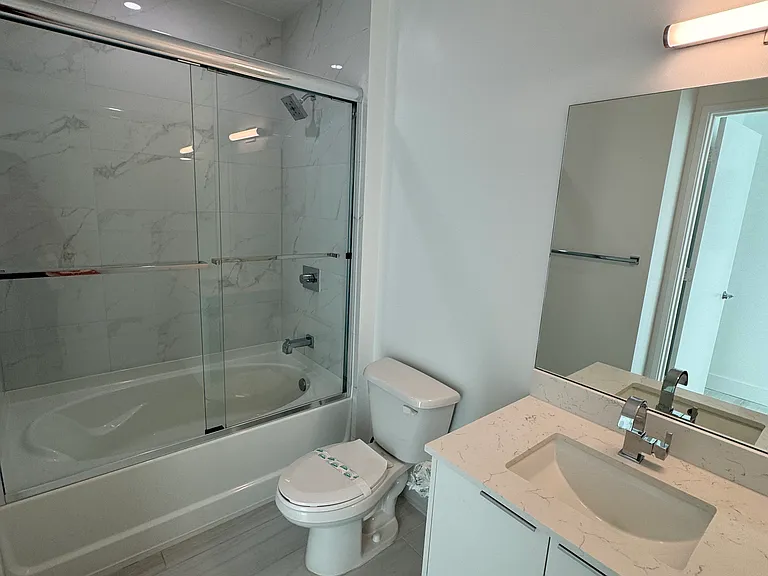 602 E Dania Beach Blvd #407 — Photo 5