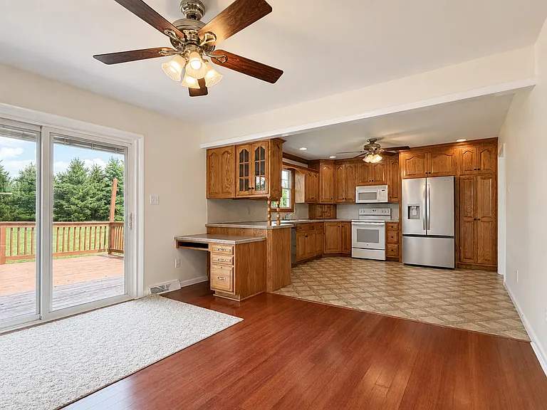 1835 Brunnerville Rd — Photo 11