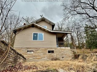 1598 Kilby St, Charleston, WV 25311